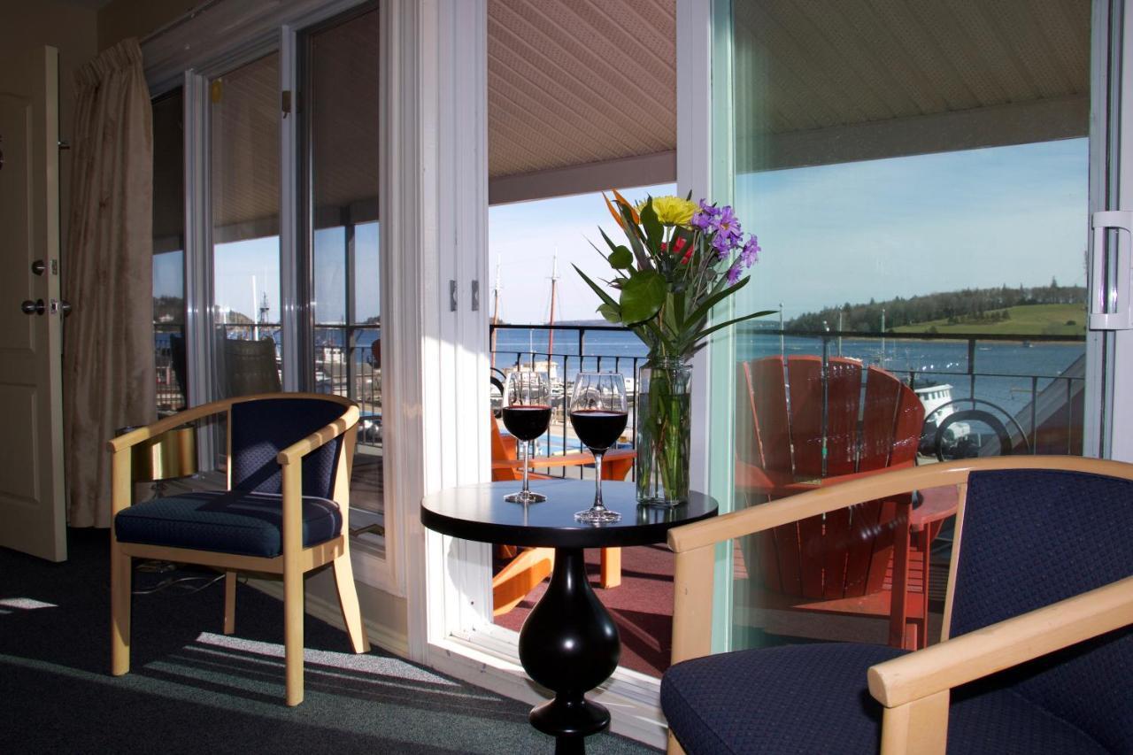 Rum Runner Inn Луненбург Екстер'єр фото
